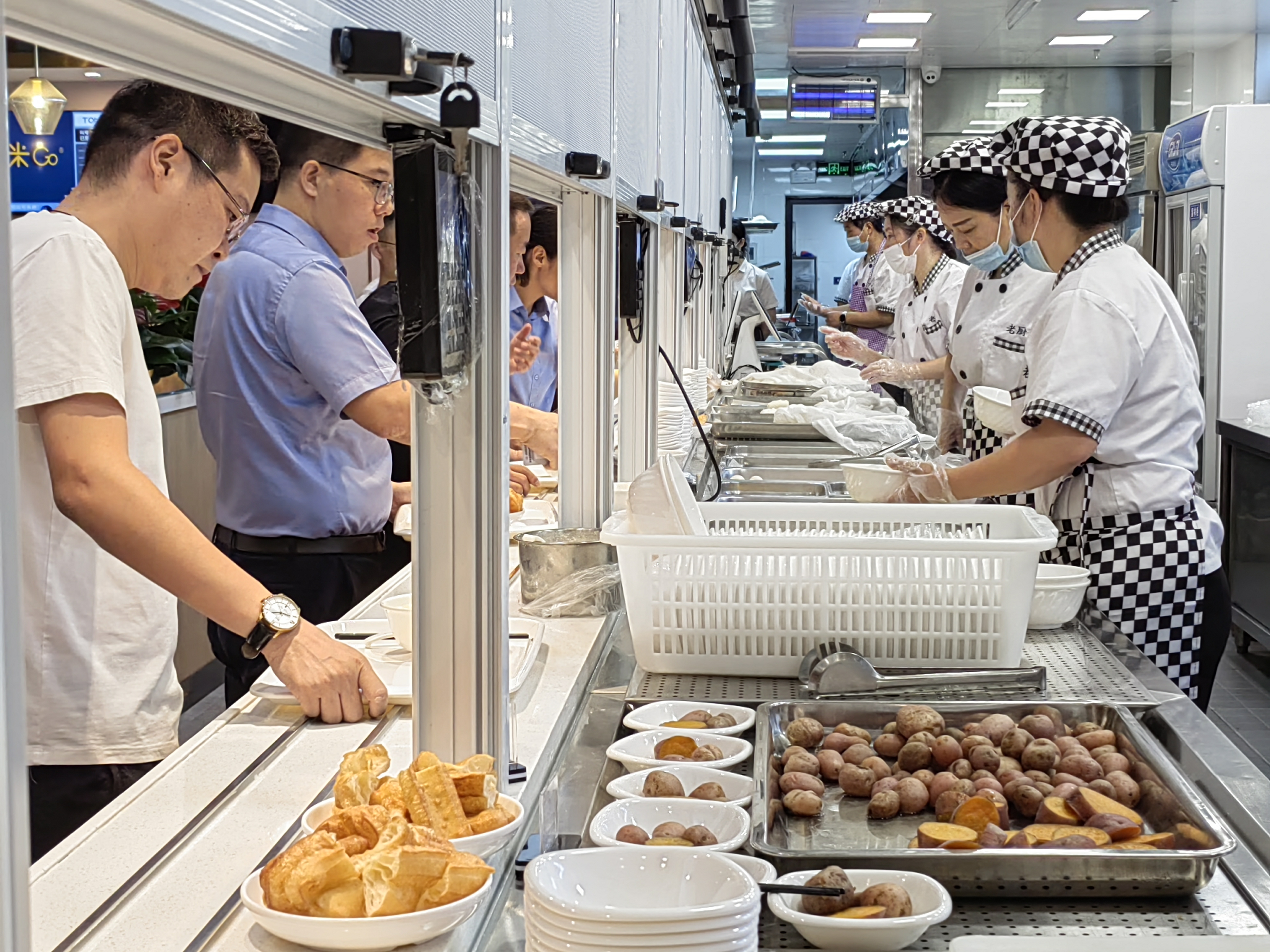 科技餐厅2.jpg